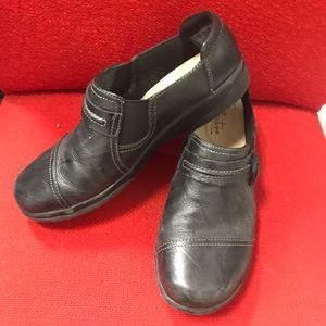 Clarks Comfort Collection shoes. Like new